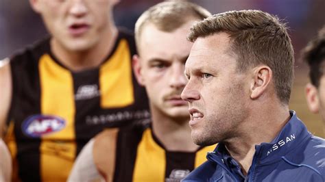 AFL news 2023: Hawthorn coach Sam Mitchell tests positive to Covid ...