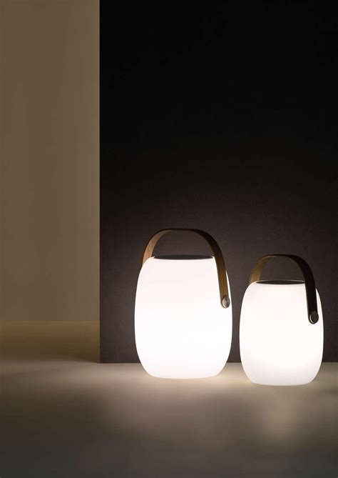 Villa Collection LED lampe Med Lys Og Bluetooth Højtaler Hvid Dia 17 x