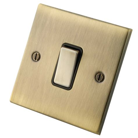 M2 Decorative 10a 1 Gang 2 Way Light Switch Black Insert Antique Brass