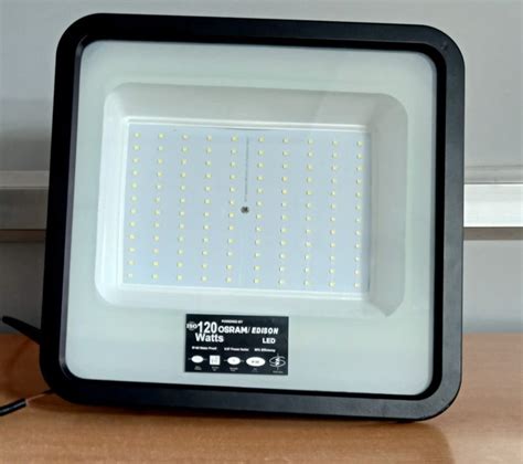 200 W LED Flood Light For Outdoor Pure White At Rs 2450 Piece In