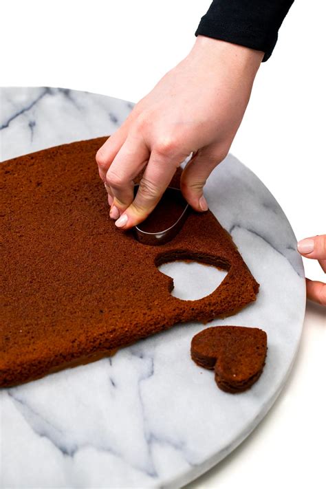 These Heart Shaped Brownies Are The Key To Anyones Heart