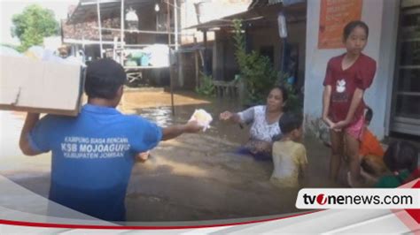 Hujan 4 Jam Banjir Rendam Ratusan Rumah Warga Di Jombang