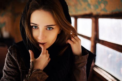 Portrait Model Brunette Jacket Anna Kotova Women Looking At