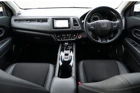 honda vezel hybrid mirza enterprises japan