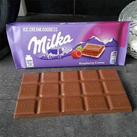 Milka Raspberry Creme Milk Chocolate Bar 100g Chocolounge