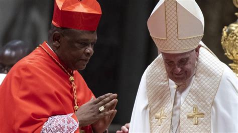 El Cardenal Besungu Arzobispo Del Congo Nuevo Miembro Del Consejo De