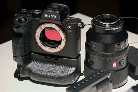 Sony’s new A7R IV full-frame mirrorless camera has a monstrous 61 ...