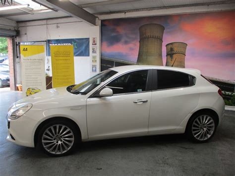 Alfa Romeo Giulietta JTDM 2 LUSSO CSK Motors