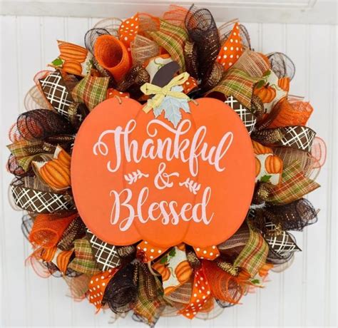 15 Creative Thanksgiving Wreath Designs for a Warm Welcome