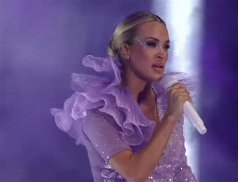 Carrie Underwood performing Ghost Story for 2022 CMT Awards 💜💜💜💎💎💎 | Carrie underwood fans, Cmt ...