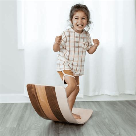 Best Montessori Wooden Toys for Toddlers and Preschoolers