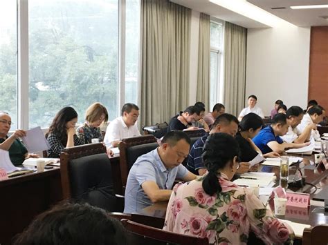 市直机关工委交流理论学习中心组学习工作情况 广元机关党建