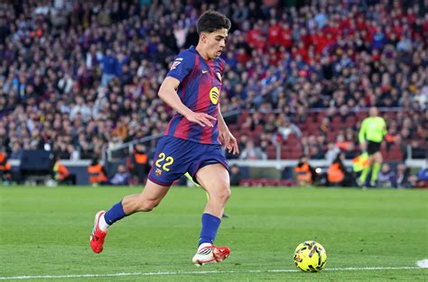 How will Barcelona line up against Atlético Madrid in the first leg of