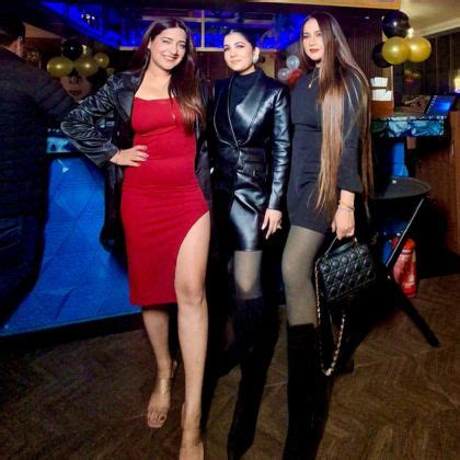 Shiny Dixit Web Series Nude Hot Scenes Sex Videos