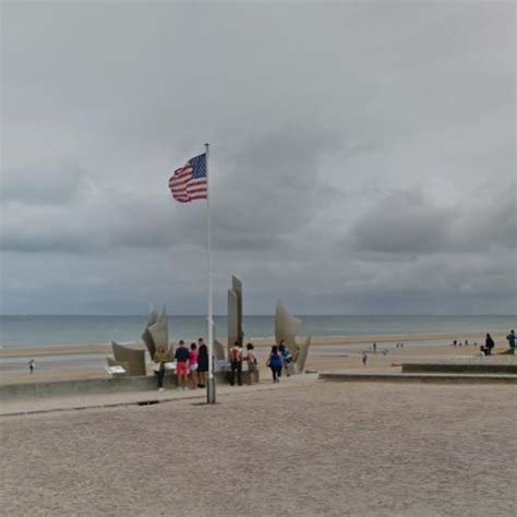 Omaha Beach Memorial in St Laurent sur Mer, France (Google Maps)