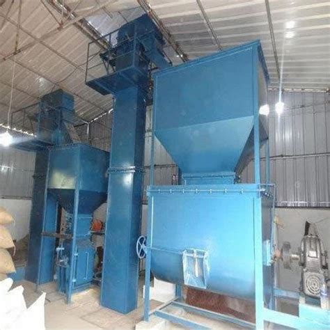 Industrial Mild Steel Hopper For Feed Plant Weight Capacity Kg At