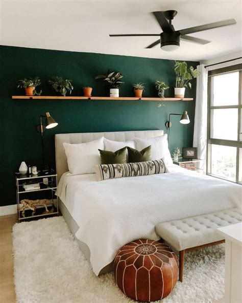 34 Beautiful And Inspiring Green Accent Walls - DigsDigs