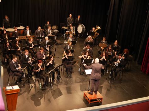 VÍDEO E IMÁGENES La Banda de Municipal de Música de Béjar despide la