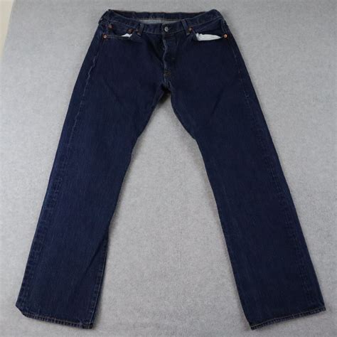 Levis 501 Jeans Mens 35x32 Original Button Fly Blue D Gem