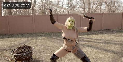 BABEZILLA VS THE CYBER SKANKS RISE OF MECHABABEZILLA NUDE SCENES AZNude