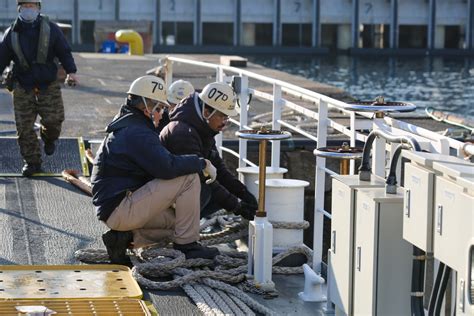 Dvids Images Uss Benfold Undocking At Srf Jrmc Image 13 Of 19