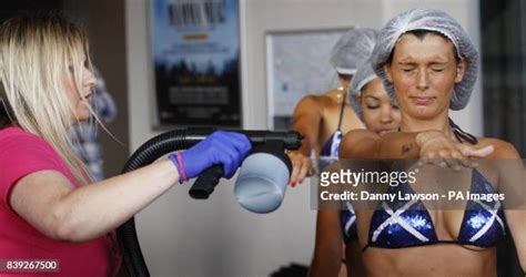 Hot Sexy Eileen Fulton Bikini Pics