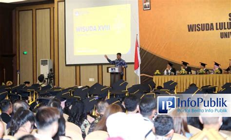 Infopublik Hadiri Wisuda Sarjana Uib Walikota Rudi Dorong Lulusan