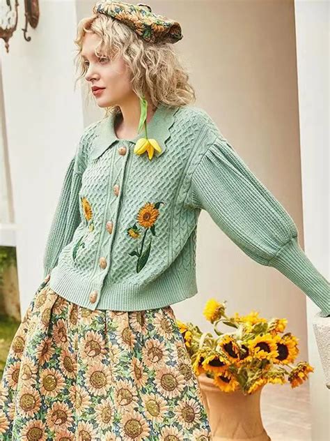 Women Floral Embroidery Vintage Knitted Cardigan Thick Sweater Top