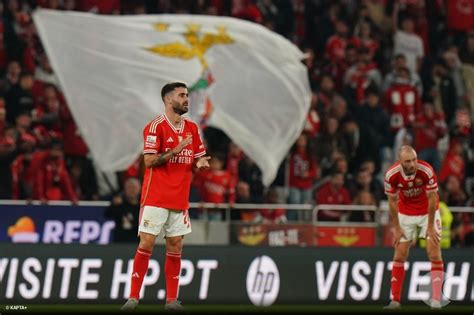 Desde Que O Benfica N O Tinha T O Poucos Pontos E Na Altura