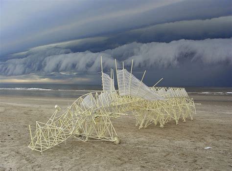 Dutch Artist Creates Wind Powered Walking Sculptures Bored Panda