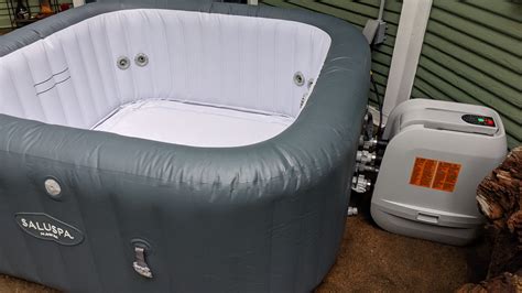 Bestway SaluSpa Hawaii hot tub review: soothe away back pain with this inflatable spa | Gardeningetc