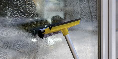 DIY Window Washing Tips – Wash Our Windows Wisconsin