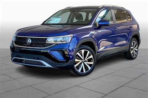 New Volkswagen Taos Se Sport Utility In Augusta Rm