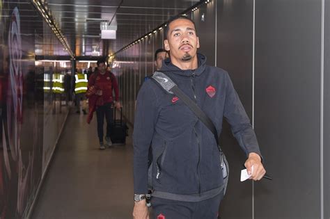 Roma Alzata L Offerta Per Smalling Il Difensore A Un Passo