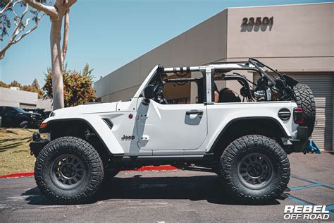 Jeep Wrangler JL Rubicon 2 Door With Soft Top And Half Doors Jeep