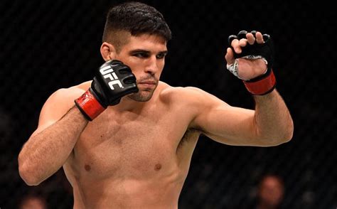 Vicente Luque Defeats Mike Perry In Exciting Fight At Ufc Montevideo Super Fights