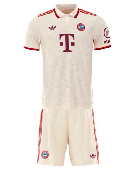 KIT INFANTIL BAYERN DE MUNIQUE 2025 UNIFORME 3 AEROREADY