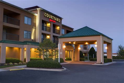 Courtyard by Marriott Richmond Airport, Richmond - HotelTonight