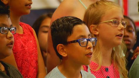 Averys Creek Fourth Graders Celebrate Their Promotion Wlos