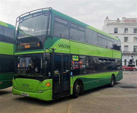 Southern Vectis Is Pulling Into Ryde Bus Station Whil Flickr