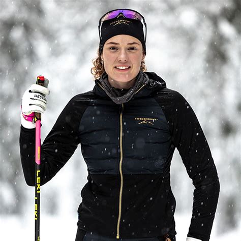 Hanna Öberg Elvira Öberg Swedemount