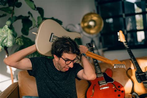 4 Challenges Of Learning Guitar Overcome These Hurdles On Your