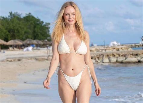 Hot Sexy Addison Hoover Bikini Pics