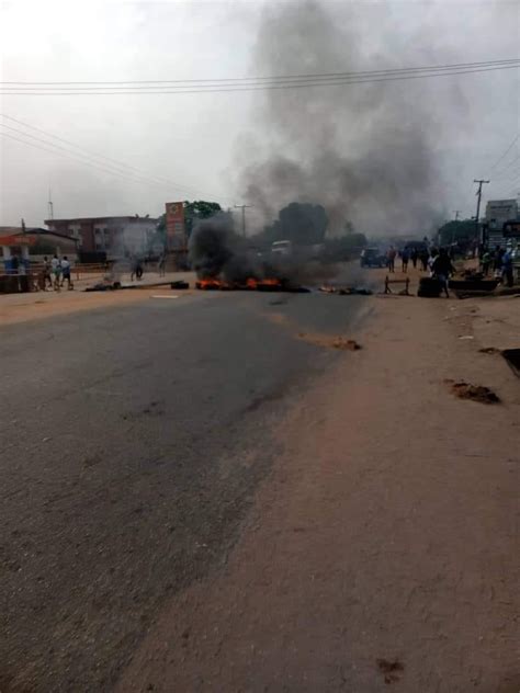 Watch Heavy Protest Rocks Benin Edo State Over Fuel Scarcity