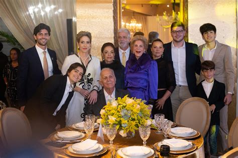 A Celebração Centenária do Grupo Zema Honrando uma História de Sucesso