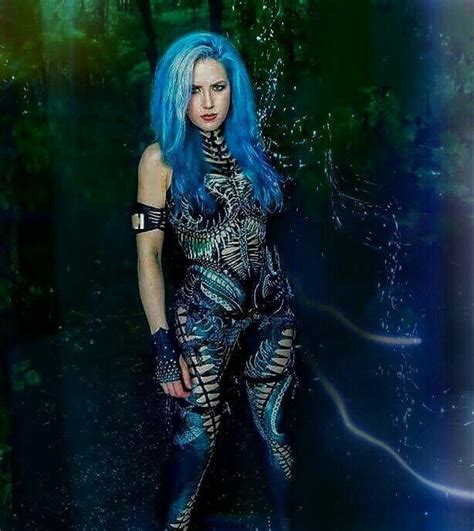 Pin By Wbzys On Alissa White Gluz Alissa White Heavy Metal Girl