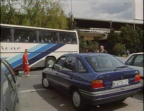 Imcdb Org Ford Escort Ghia Mkv In Brigada Central La Guerra