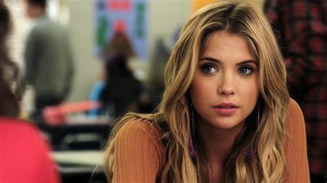 Tag Crazy About Lipstick ♥ Pretty Little Liars Hanna Pretty