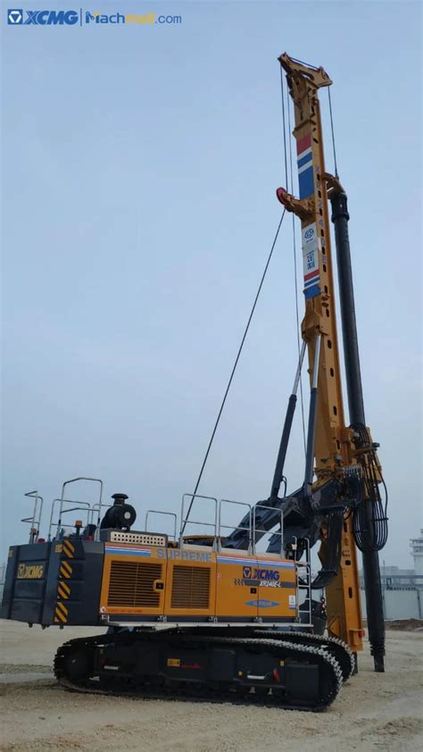 XCMG 240kn 70m Hydraulic Dual Rotary Drilling Rig Bored Pile Machine