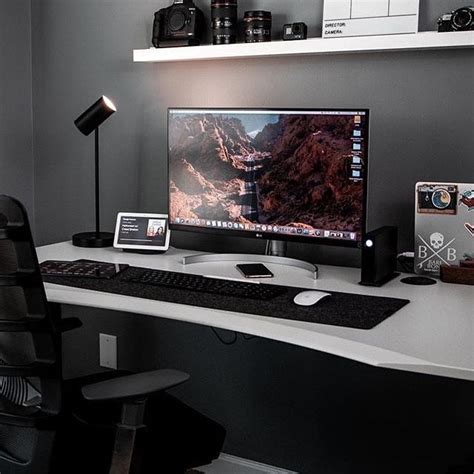 Desk Setup Sensesetups Instagram Photos And Videos Oficinas De